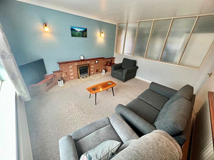 3 Bedroom Detached Bungalow For Sale In Cathedral Drive, Spalding, PE11
