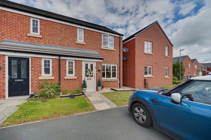 3 Bedroom Semi-Detached House For Sale In Heather Way, Sandbach, CW11