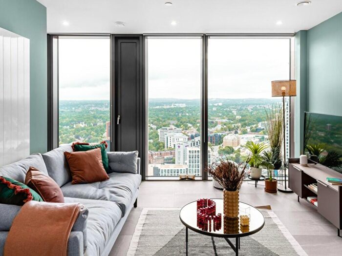 1 Bedroom Apartment To Rent In The Mercian Broad Street, Birmingham, B15