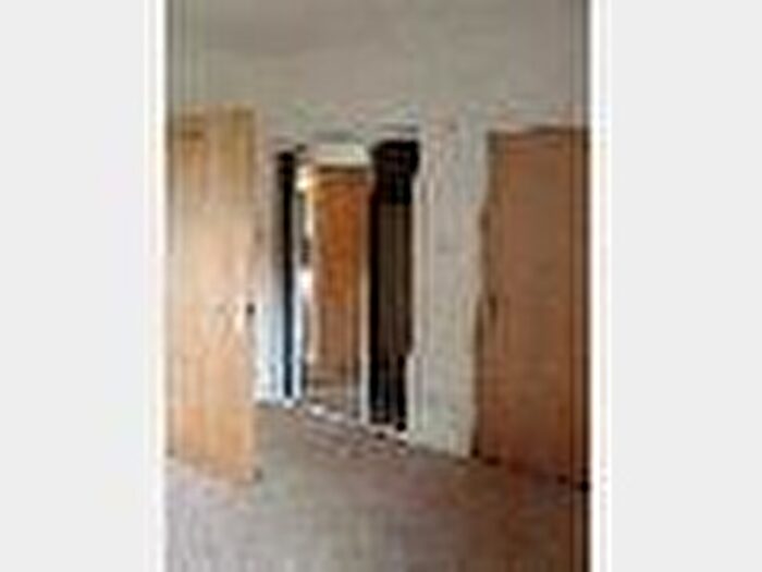 2 Bedroom Flat To Rent In New Mart Place, Edinburgh, EH14