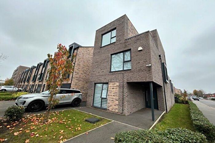 4 Bedroom Property To Rent In Christie Road, Manchester, M32