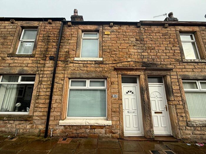 2 Bedroom House To Rent In Alexandra Road, Lancaster, LA1