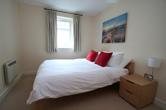 2 Bedroom Apartment For Sale In Knighton Park Road, Leicester, LE2
