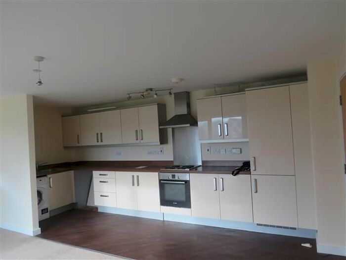 2 Bedroom Flat To Rent In Addenbrookes Road, Newport Pagnell, MK16