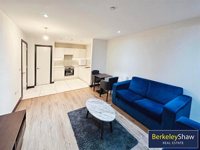 1 Bedroom Apartment To Rent In Strand Plaza, Drury Lane, Liverpool, L2