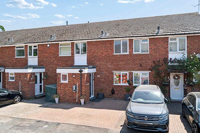 3 Bedroom Terraced House For Sale In Beechingstoke, Marlow, Buckinghamshire, SL7