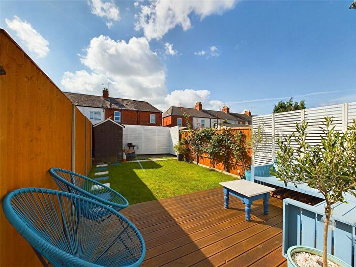 3 Bedroom Terraced House For Sale In Linden Road, Gloucester, Gloucestershire, GL1