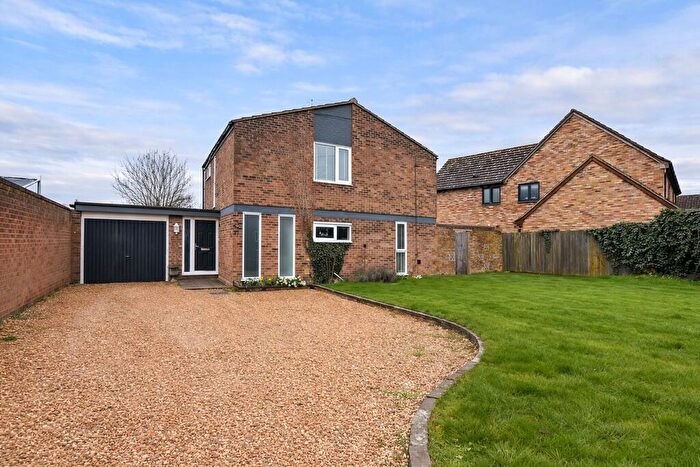 5 Bedroom Detached House To Rent In The Fairway, Bluntisham, Huntingdon, Cambridgeshire, PE28