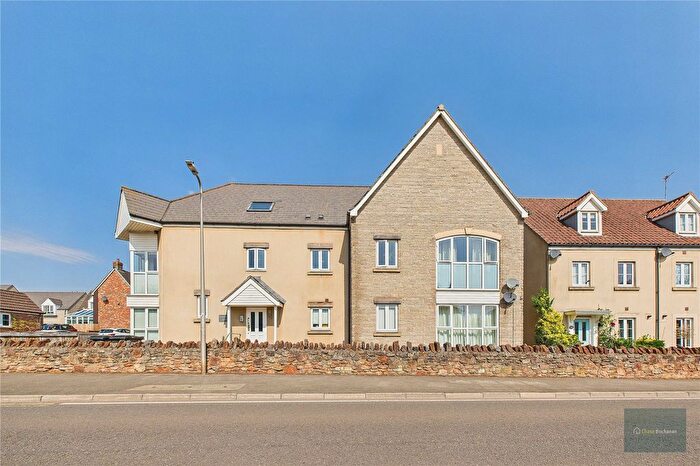 3 Bedroom Flat For Sale In Barker Court, Long Ashton, BS41