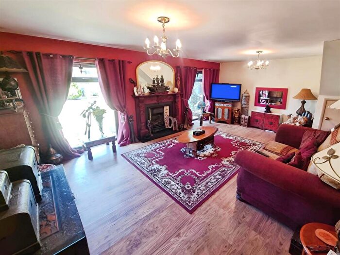 4 Bedroom Detached House For Sale In Acorn Drive, Oakenshaw, Crook, DL15
