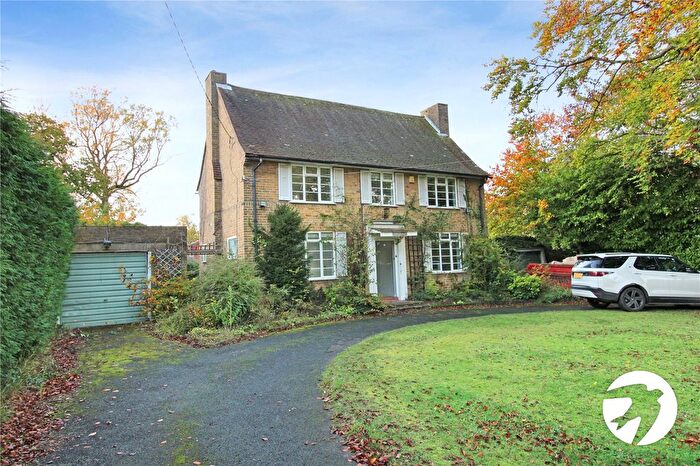 3 Bedroom Detached House To Rent In Gorse Way, Hartley, Longfield, Kent, DA3