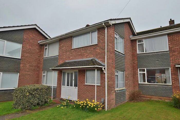 4 Bedroom Terraced House To Rent In Warwick Avenue, New Milton, Hampshire., BH25