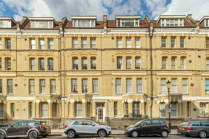 2 Bedroom Apartment To Rent In Elm Park Gardens, SW10