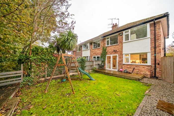 3 Bedroom Semi Detached House For Sale In Meadow Road, CH48