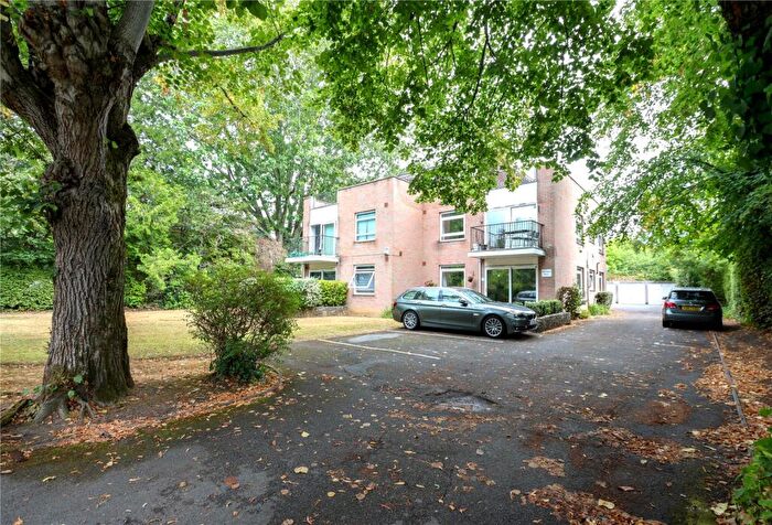 2 Bedroom Apartment For Sale In Wellington Road, Bournemouth, BH8
