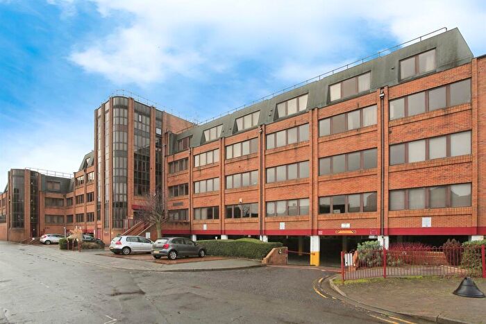 2 Bedroom Apartment To Rent In Priestgate, Peterborough, PE1