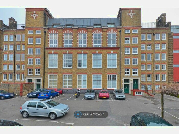 2 Bedroom Flat To Rent In Gervase Street, London, SE15