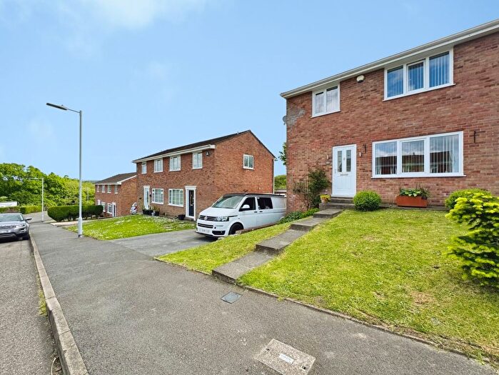 3 Bedroom Semi-detached House For Sale In Highfield, Gorseinon, Swansea, West Glamorgan, SA4