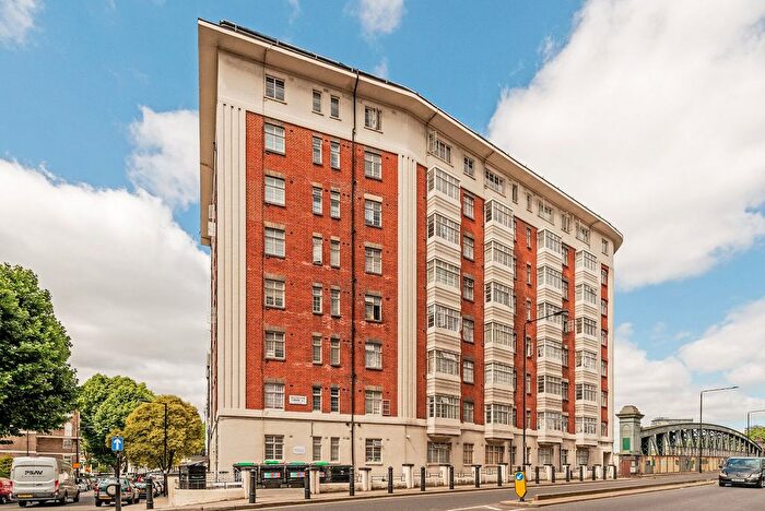 Studio To Rent In Orsett Terrace, Bayswater, London, W2