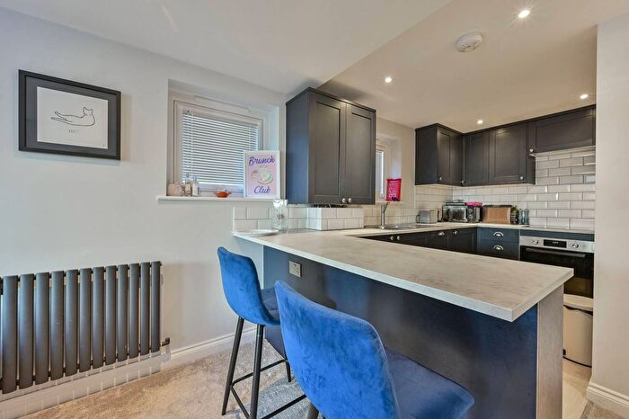 1 Bedroom Flat To Rent In Cambalt Road, Putney, London, SW15