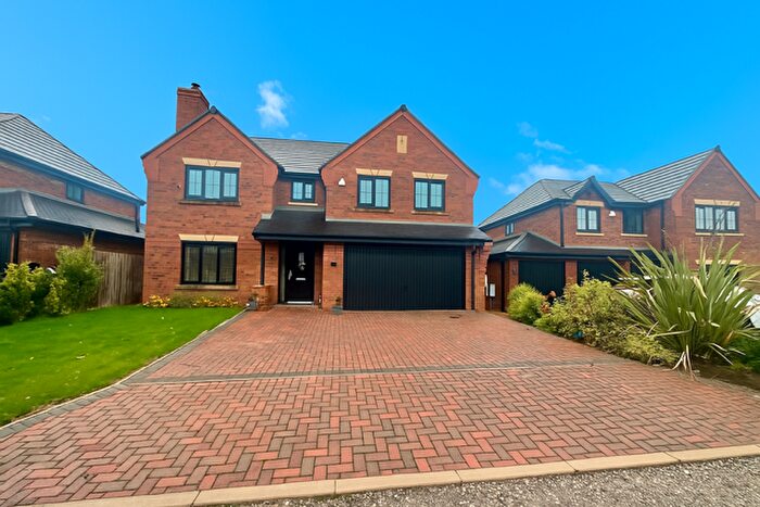 5 Bedroom Detached House To Rent In Scholars Place, Sandbach, CW11