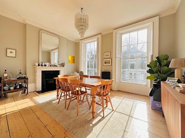 3 Bedroom Maisonette To Rent In Gloucester Crescent, Regents Park, NW1