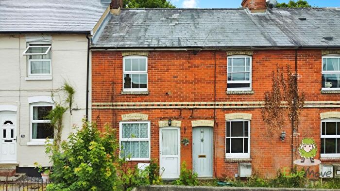 2 Bedroom Terraced House For Sale In Winchester Road, Basingstoke, Hampshire, RG21