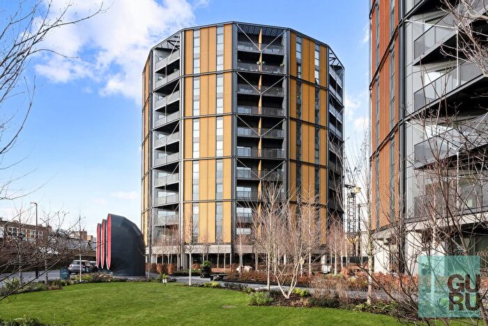 1 Bedroom Flat To Rent In Regent's View, London, E2