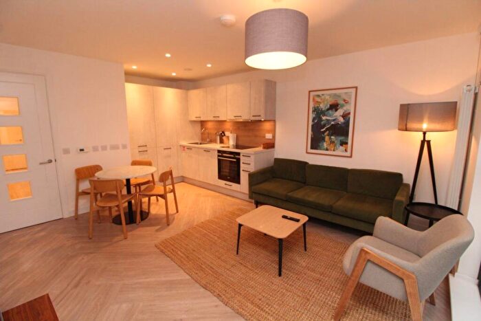 2 Bedroom Flat To Rent In Minerva Way, Glasgow, G3