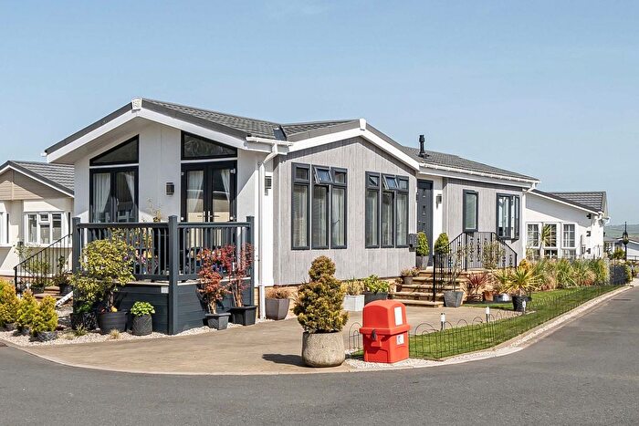 2 Bedroom Park Home For Sale In Honeysuckle Way, Meadowlands Court, Poundstock, Bude, Cornwall, EX23