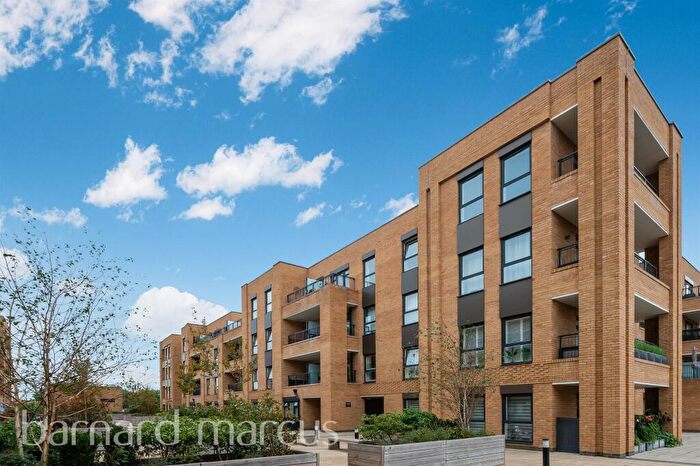 1 Bedroom Flat For Sale In London Road, Wallington, SM6