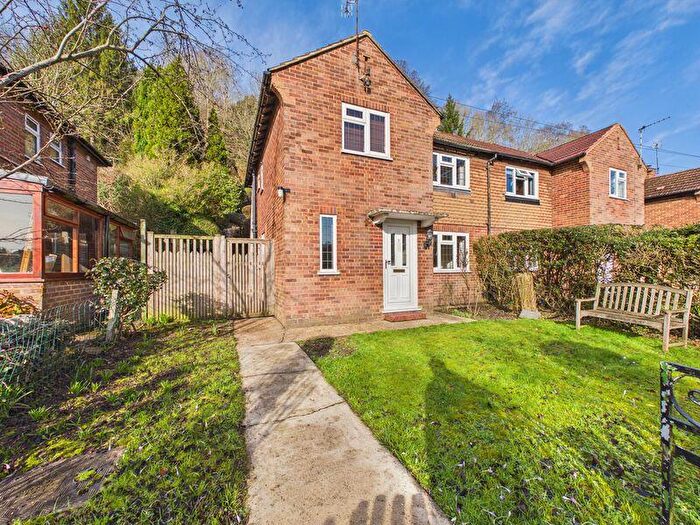 3 Bedroom Semi Detached House For Sale In Caterham Valley - No Onward Chain!, CR3