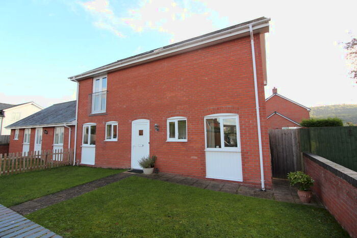 3 Bedroom Semi-Detached House To Rent In Canon Pyon, Hereford, HR4