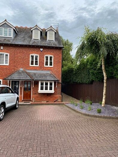 3 Bedroom Terraced House To Rent In Victoria Mews, Barnt Green, B45