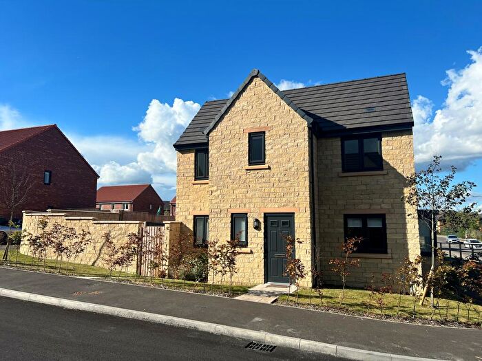 3 Bedroom Detached House To Rent In Limestone Avenue, Clay Cross, S45