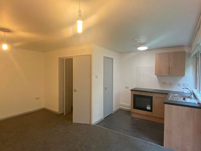 Studio To Rent In Albrighton House, Browns Green, Birmingham, B20