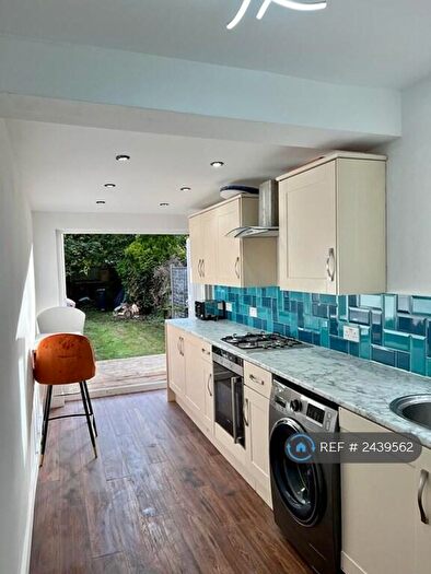 2 Bedroom Terraced House To Rent In Guy Street, Warwick, CV34