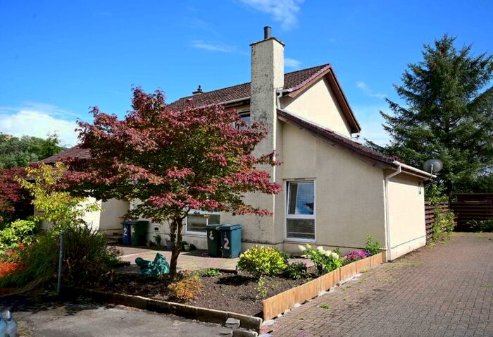 4 Bedroom Detached House For Sale In Sandhaven, Sandbank, Dunoon, PA23