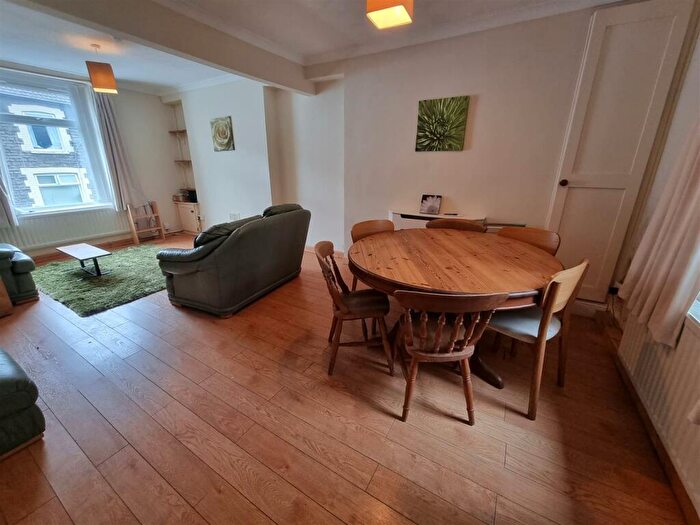 3 Bedroom House To Rent In Tower Street, Pontypridd, CF37