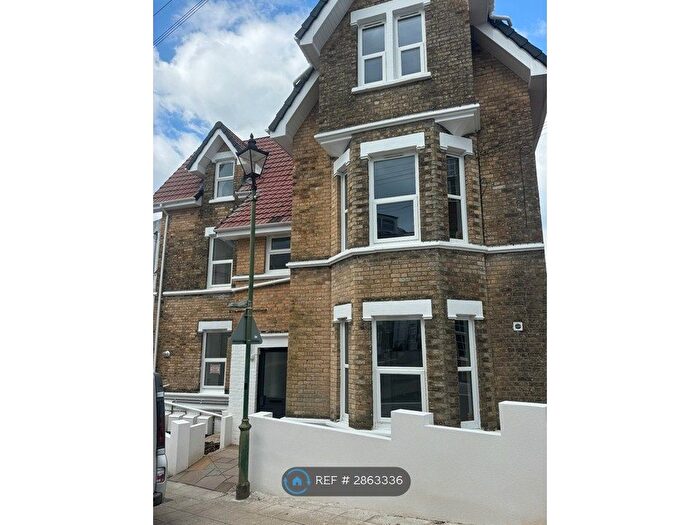 1 Bedroom Flat To Rent In Tregonwell Road, Bournemouth, BH2