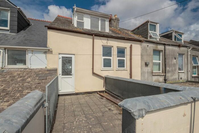3 Bedroom Flat To Rent In Radnor Street, Plymouth PL4