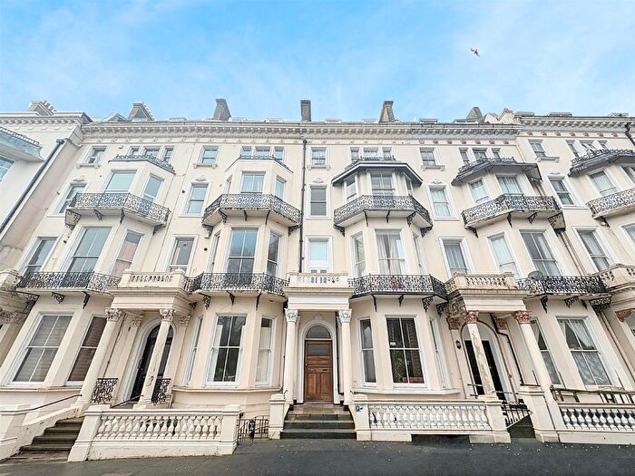 2 Bedroom Flat To Rent In Warrior Square, St. Leonards, TN37