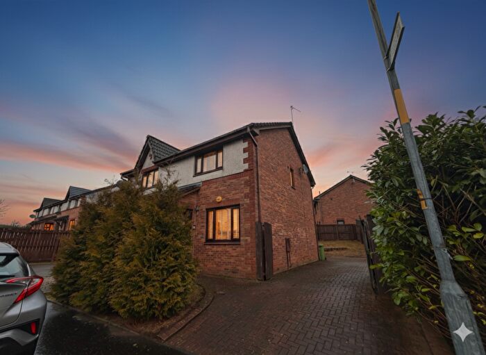 2 Bedroom Semi Detached House For Sale In Louden Hill Road, Glasgow, G33