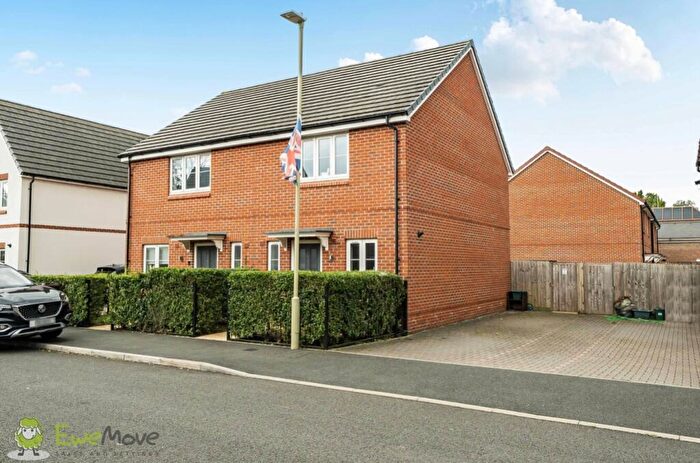 2 Bedroom Semi Detached House For Sale In Benham Place, Tadley, Hampshire, RG26