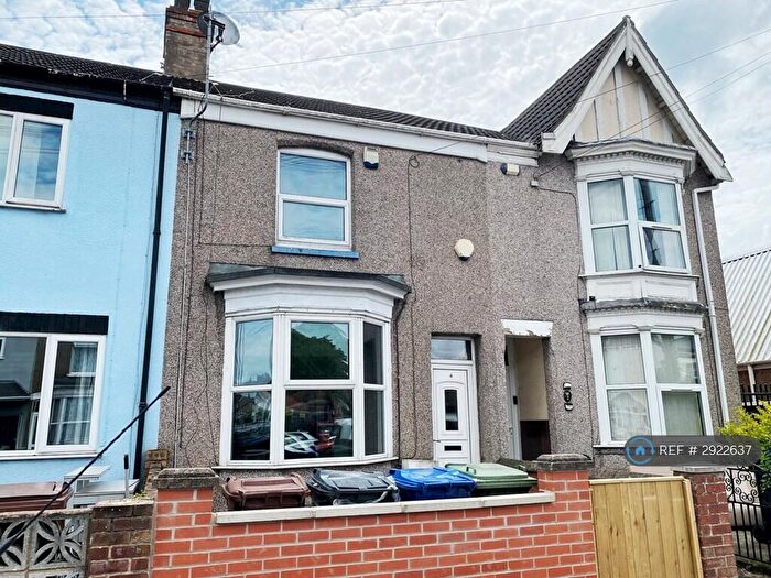 3 Bedroom Terraced House To Rent In David St, Grimsby, DN32