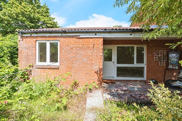 2 Bedroom End Of Terrace House For Sale In Carmarthen Grove, Willsbridge, Bristol, BS30