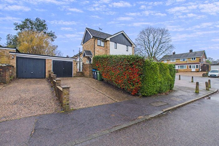 5 Bedroom Semi-Detached House For Sale In Galley Hill, Hemel Hempstead, HP1