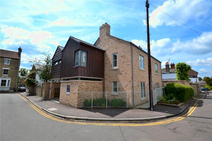 1 Bedroom Flat To Rent In Warkworth Street, Cambridge, CB1