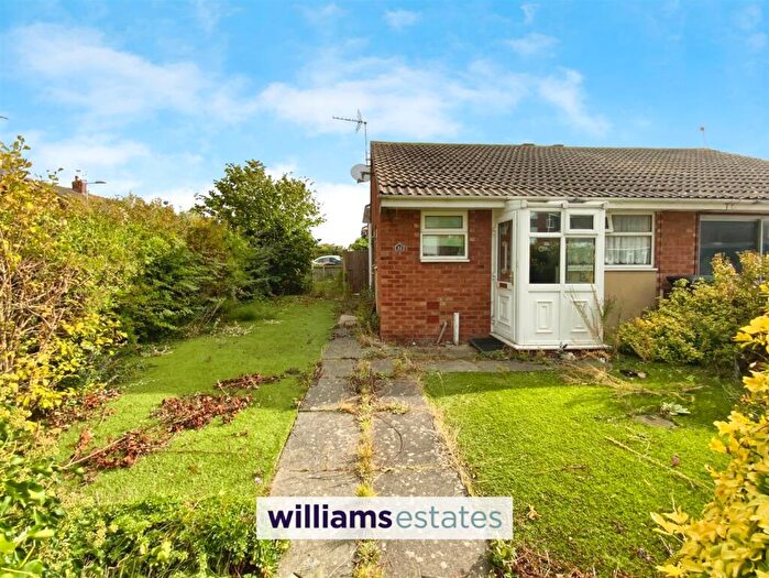 2 Bedroom Semi-Detached Bungalow For Sale In Rhodfa Maen Gwyn, Rhyl, LL18