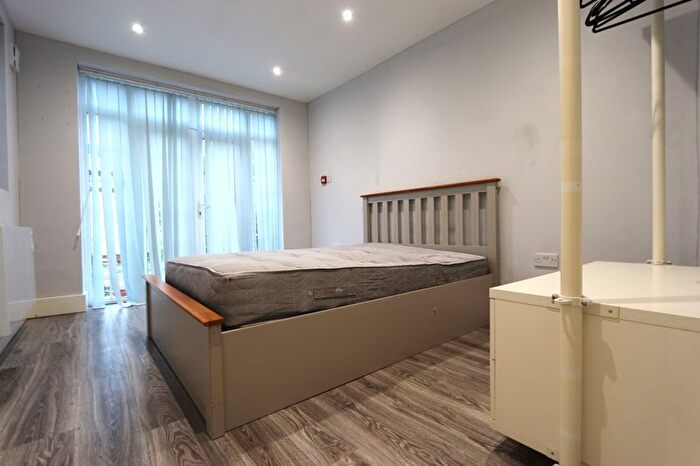 1 Bedroom Flat To Rent In Elmhurst Road, London, N17